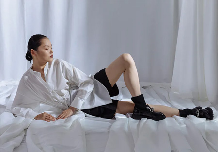 LESERBIE奕色女(nǚ)裝上(shàng)新 2022SS春季新變化(huà)